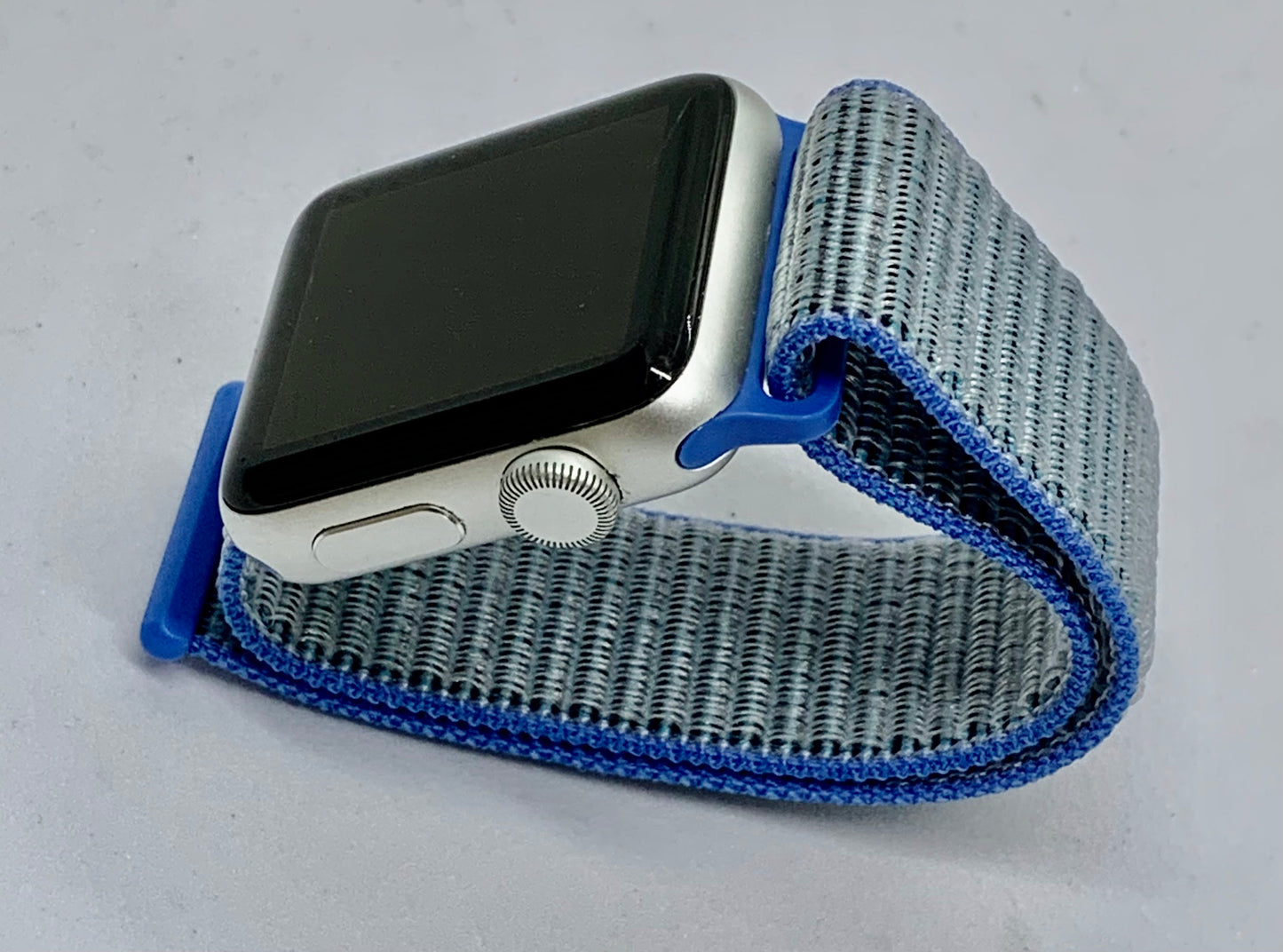 Apple Watch Series 3 38 MM (GPS) Aluminium Case Ion X Glass Composite Back GPS WR 50M, USADO