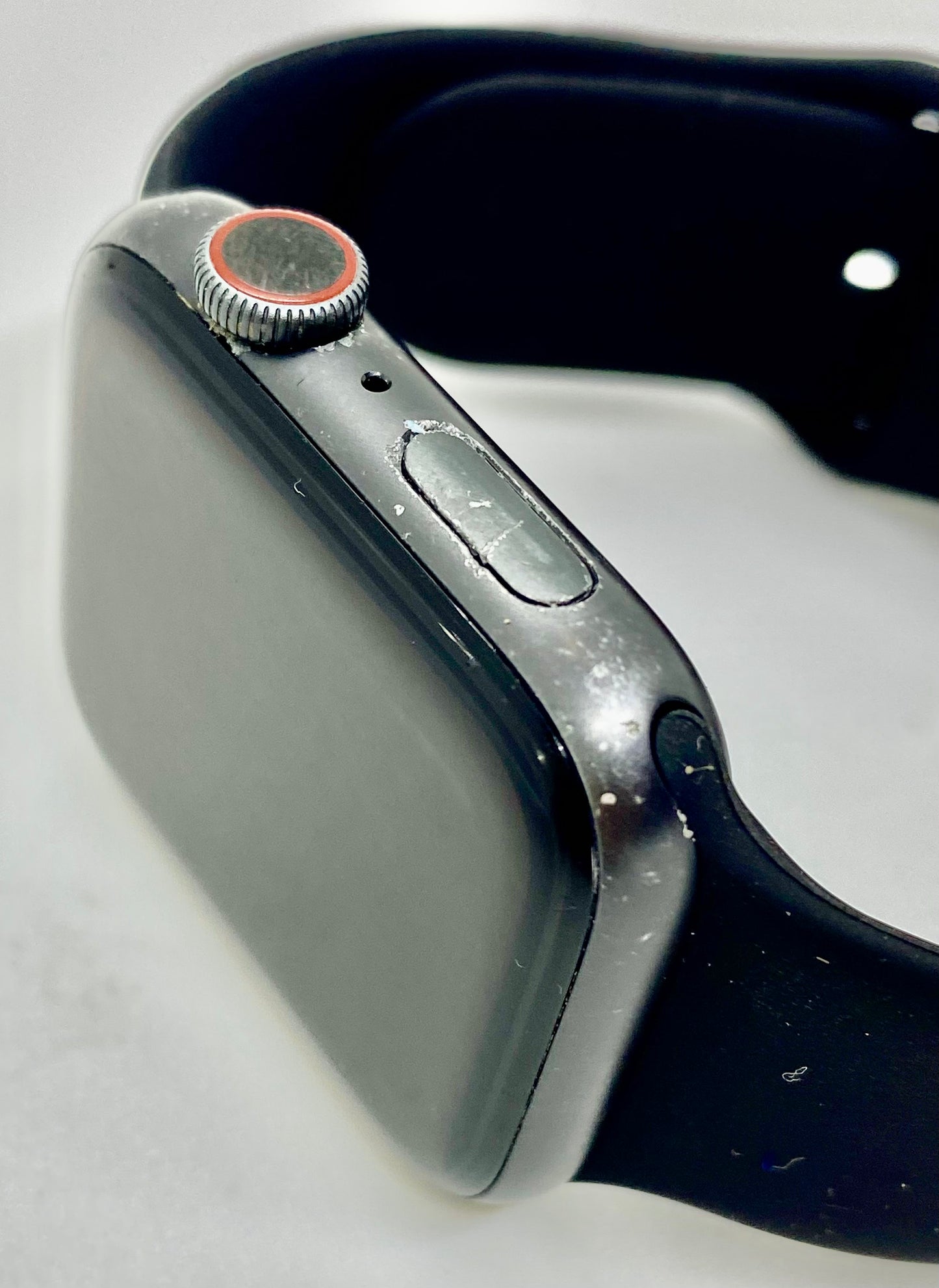 Apple Watch Series 5 44MM Aluminium & Ceramic Case ION-X Glass GPS LTE WR-50M
