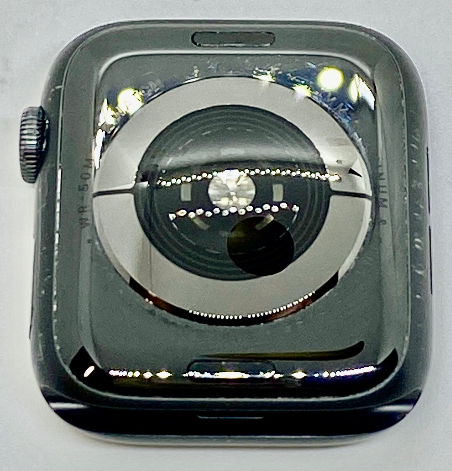 Apple Watch Series 5 44MM Aluminium & Ceramic Case ION-X Glass GPS WR-50M