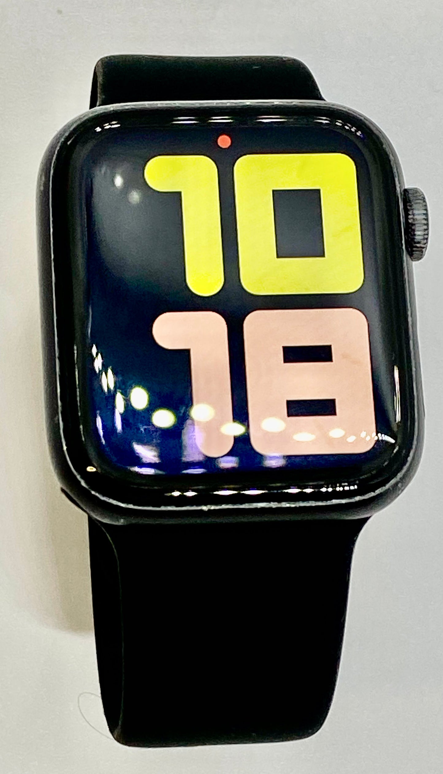 Apple Watch Series 5 44MM Aluminium & Ceramic Case ION-X Glass GPS WR-50M