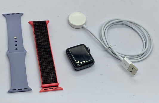 Apple Watch Series 3 38 MM (GPS)  Aluminium Case Ion X Glass Composite Back GPS WR 50M