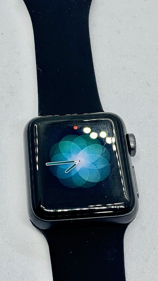 Apple Watch Series 3 38 MM (GPS)  Aluminium Case Ion X Glass Composite Back GPS WR 50M