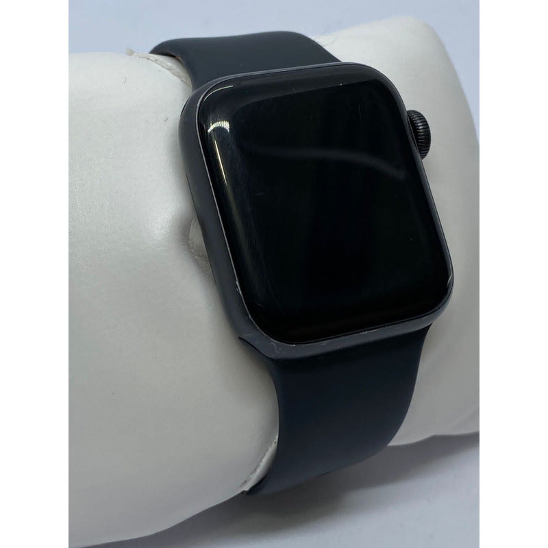 Apple Watch Series 5 40mm, GPS, Correa Negra,