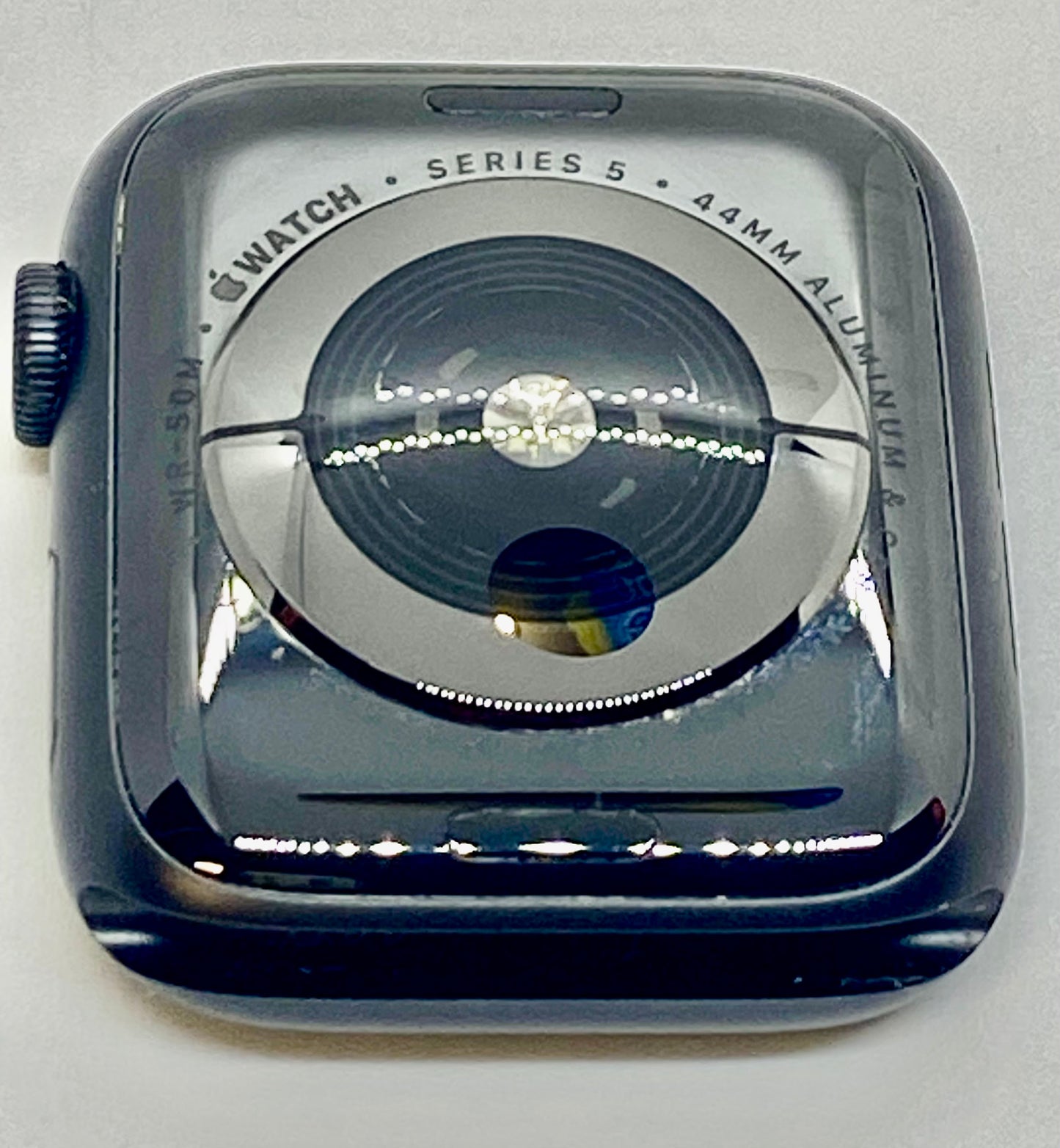 Apple Watch Series 5 44MM Aluminium & Ceramic Case ION-X Glass GPS WR-50M, USADO