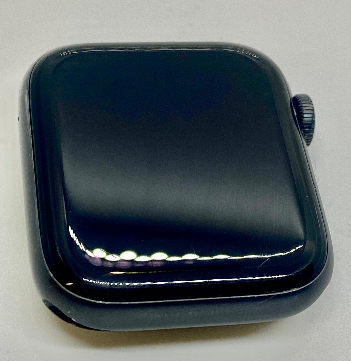 Apple Watch Series 5, 44 mm, GPS, USADO