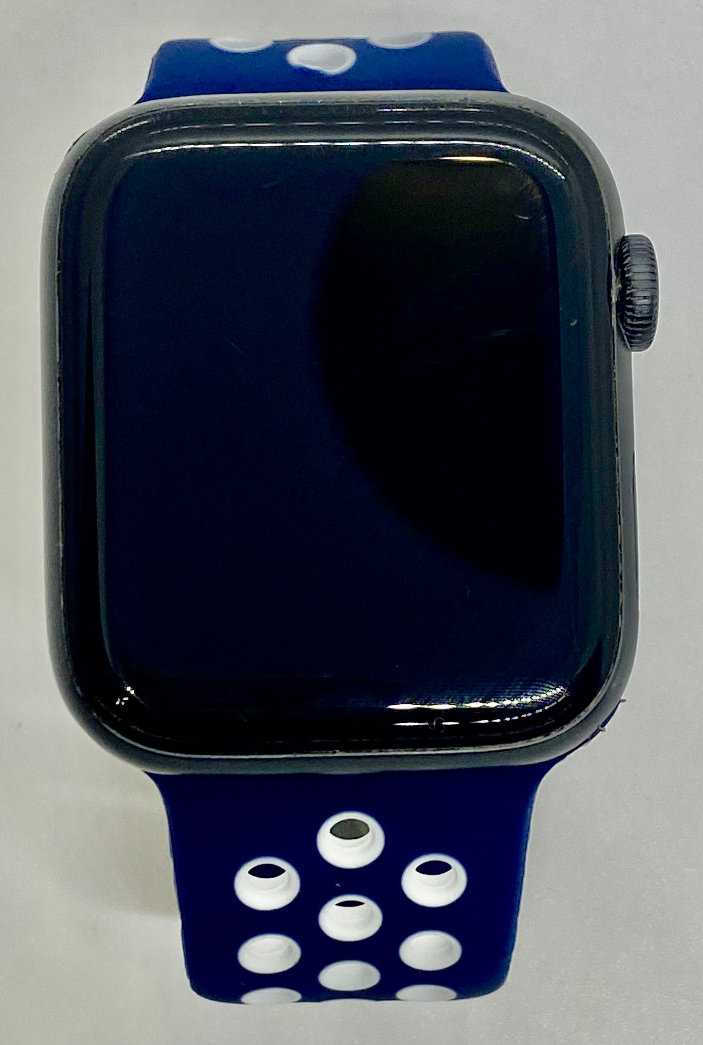 Apple Watch Series 5, 44mm, GPS, pantalla en perfecto estado