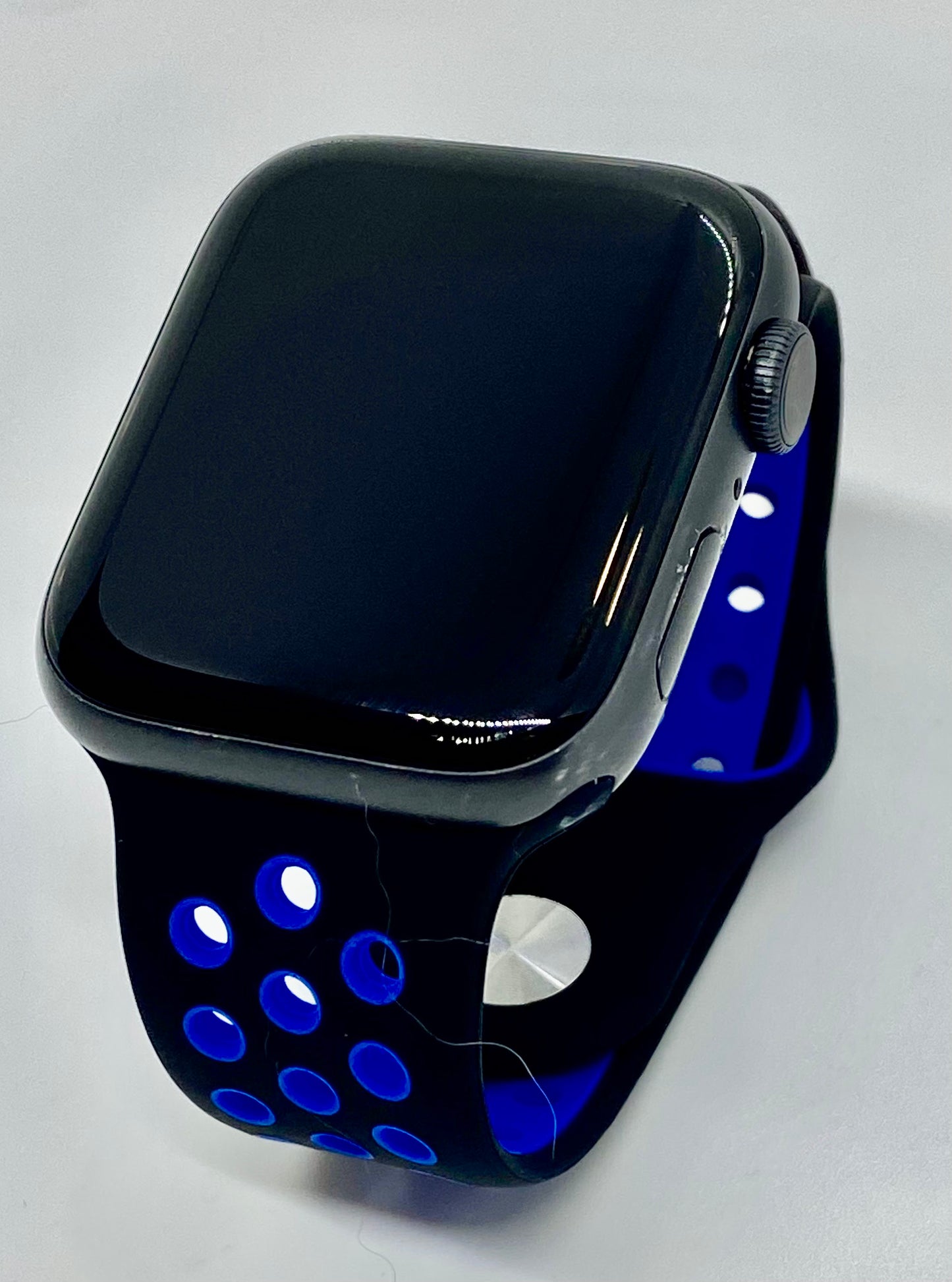 Apple Watch Series 5 44MM Aluminium & Ceramic Case ION-X Glass GPS WR-50M, USADO , EXCELENTES CONDICIONES