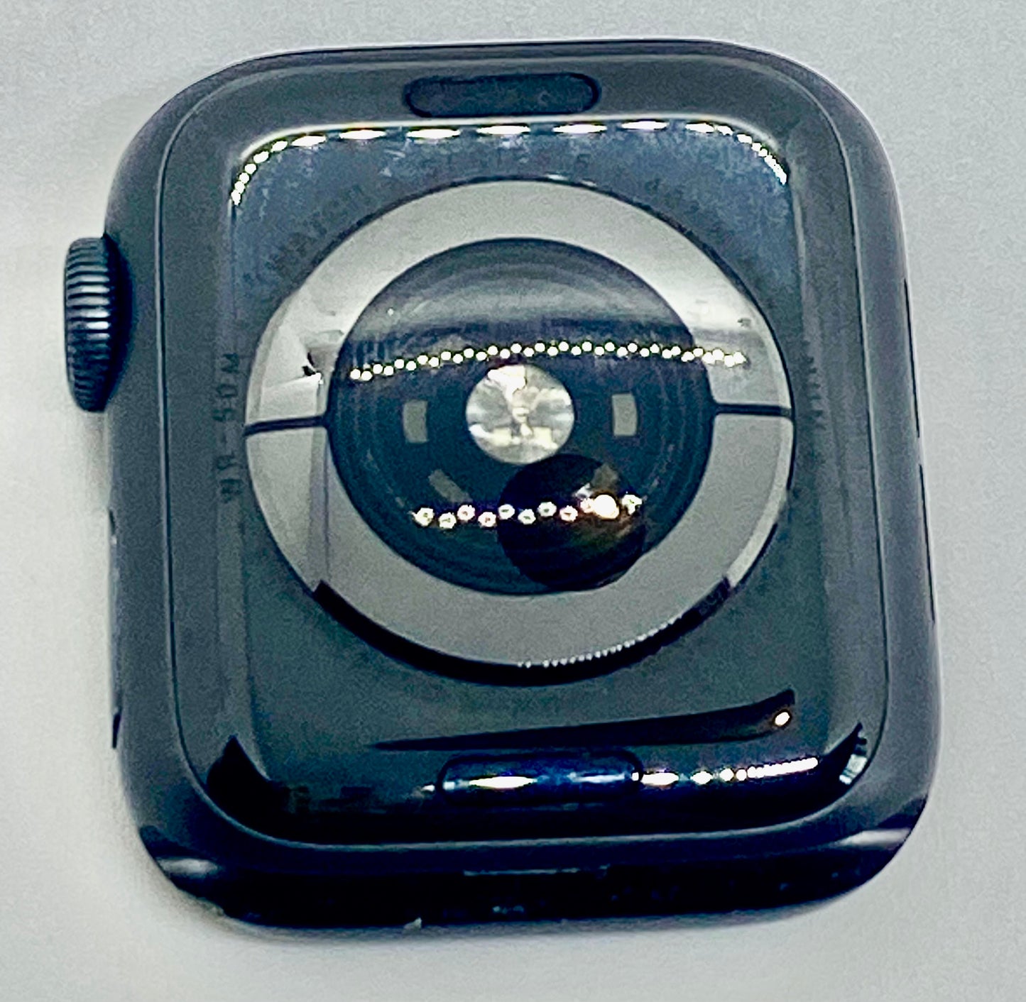 Apple Watch Series 5 40MM Aluminium & Ceramic Case ION-X Glass GPS WR-50M