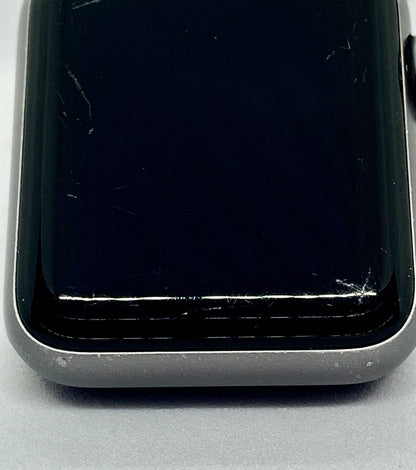 Apple Watch Series 3 38 MM (GPS)  Aluminium Case Ion X Glass Composite Back GPS WR 50M, USADO