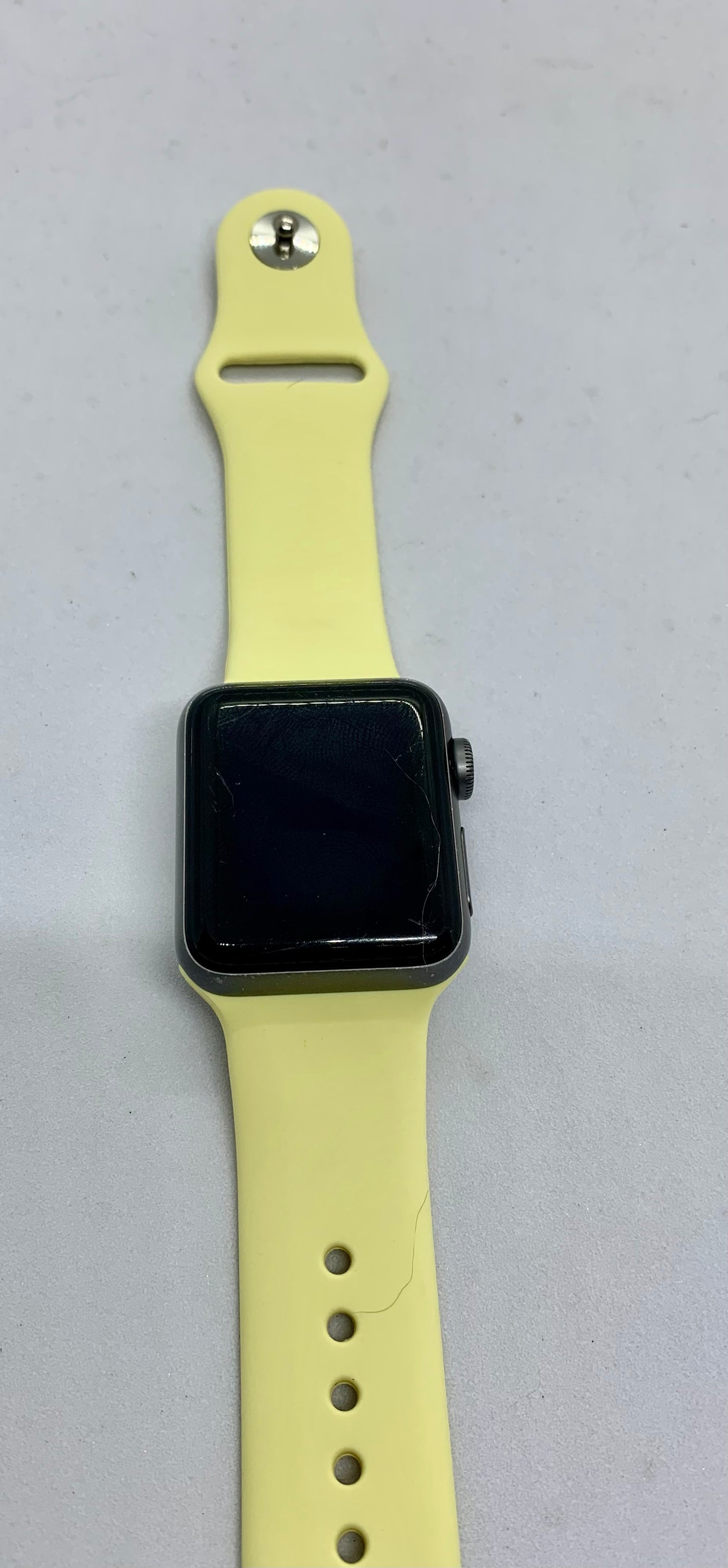 Apple Watch Series 3 38 MM (GPS)  Aluminium Case Ion X Glass Composite Back GPS WR 50M, USADO