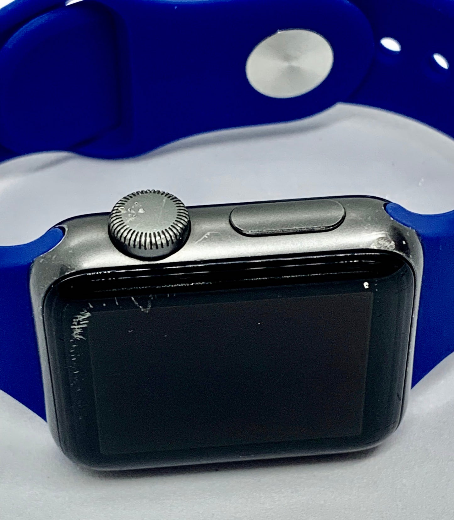 Apple Watch Series 3 38 MM (GPS)  Aluminium Case Ion X Glass Composite Back GPS WR 50M, USADO