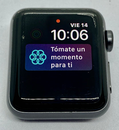 Apple Watch Series 3 38 MM (GPS)  Aluminium Case Ion X Glass Composite Back GPS WR 50M, USADO