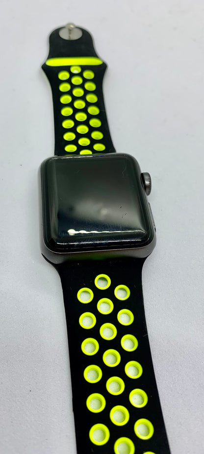 Apple Watch Series 3 38 MM (GPS)  Aluminium Case Ion X Glass Composite Back GPS WR 50M