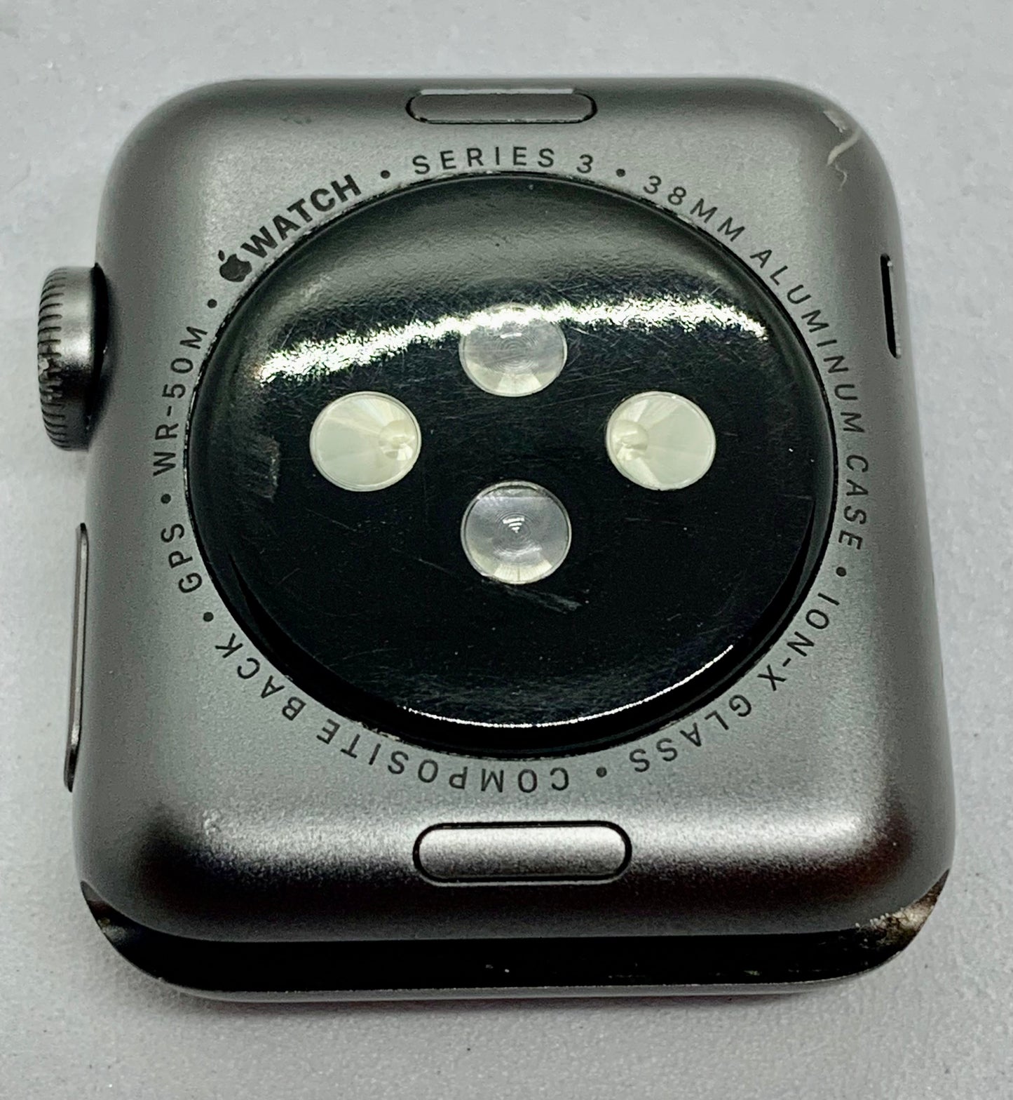 Apple Watch Series 3 38 MM (GPS)  Aluminium Case Ion X Glass Composite Back GPS WR 50M