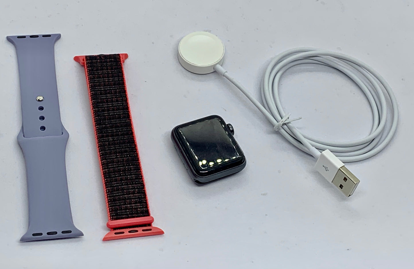 Apple Watch Series 3 38 MM (GPS)  Aluminium Case Ion X Glass Composite Back GPS WR 50M